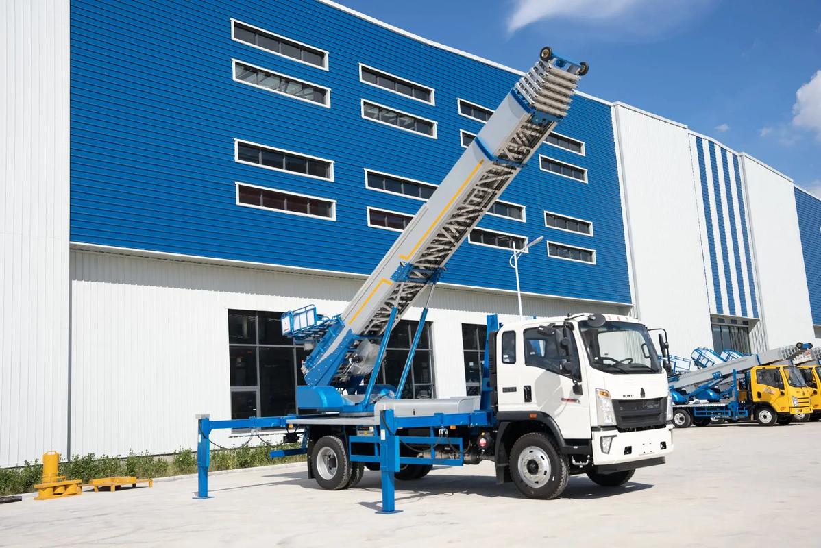井研小型云梯车上料车租赁多少钱
