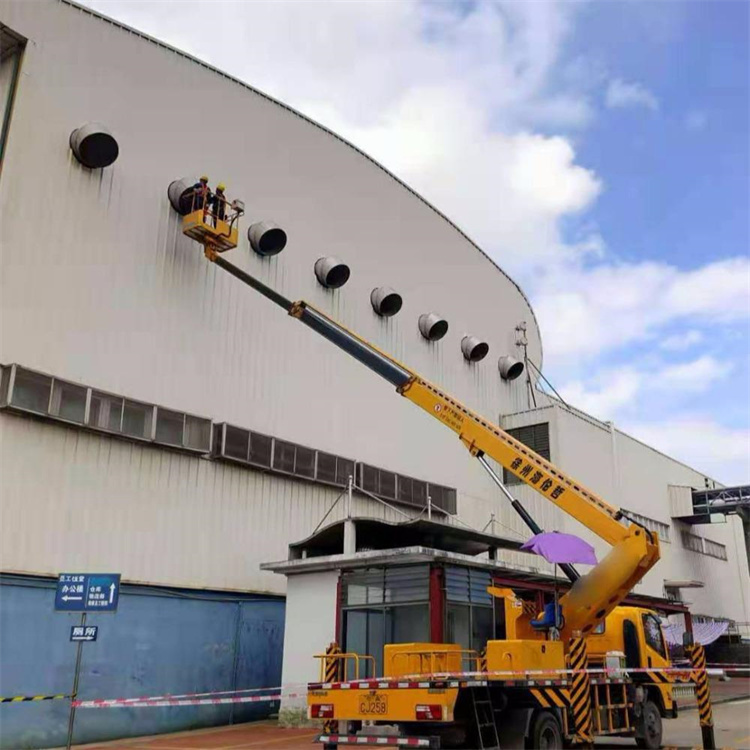 井研高空作业车出租服务：专业广告牌安装解决方案